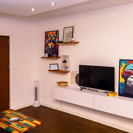 Zaza Apartament - Central Area, With Balcony Targu Jiu Exterior photo